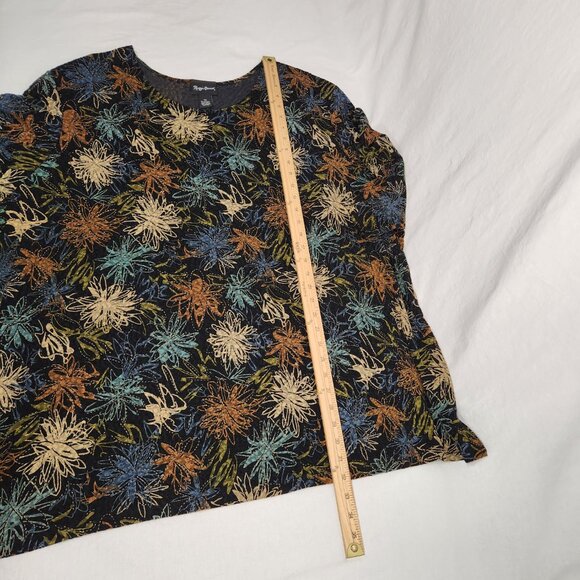 MAGGIE BARNERS Art To Wear Black Metallic Floral Tunic Blouse Size 4X New NO Tag - Picture 14 of 16